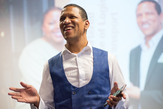 Elvin Harris, President of CILTSA, speaks about digital transformation, logistics innovation and supply chain development at an industry conference in South Africa.