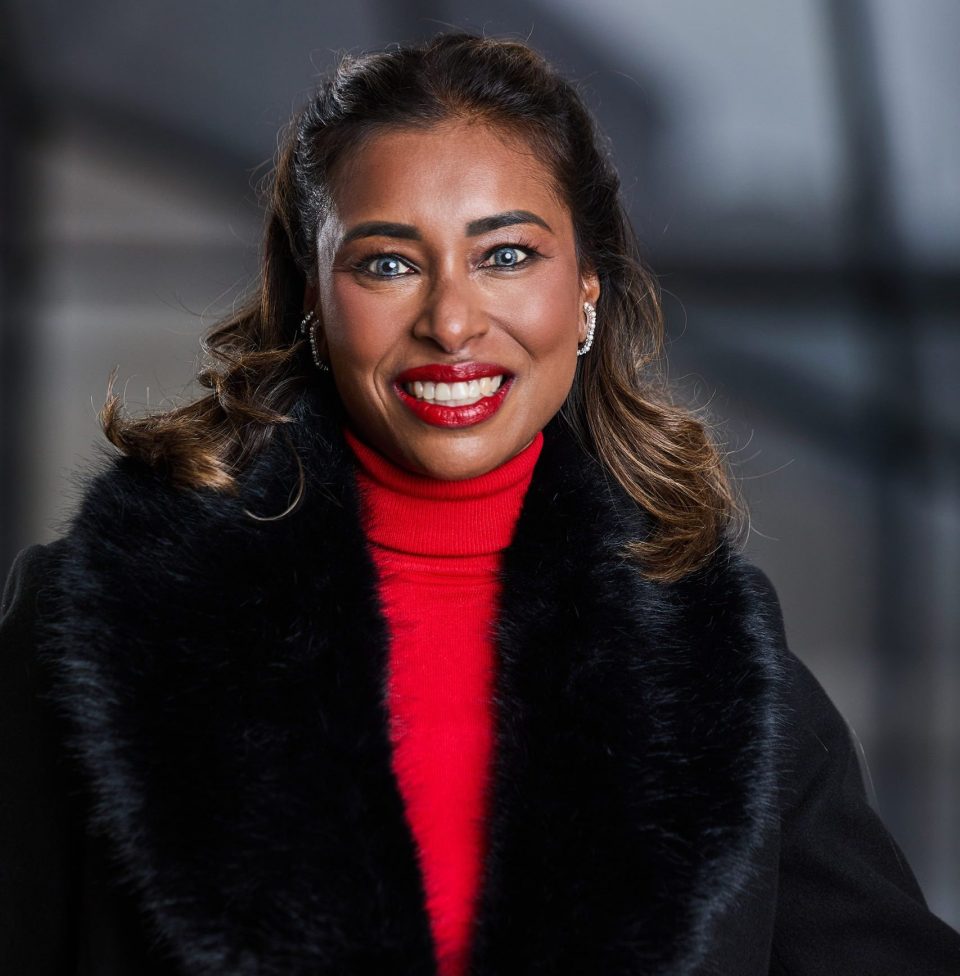 Fionna Ronnie, Retail Chief Marketing Officer at Clicks Group, supports the launch of the new rewards partnership between FNB eBucks, Clicks and Engen.