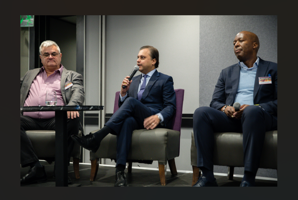 Panelists discuss global challenges, artificial intelligence and sustainability during a Hospitality Industry Think Tank discussion.