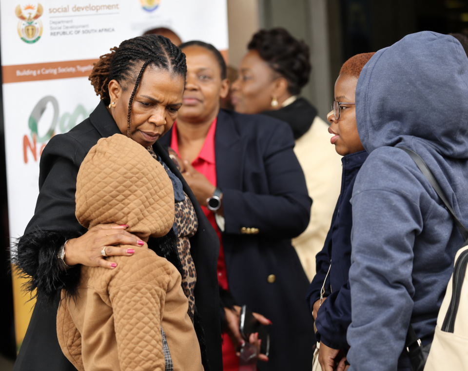 Social Development officials support two South African children following their safe repatriation from Malawi.