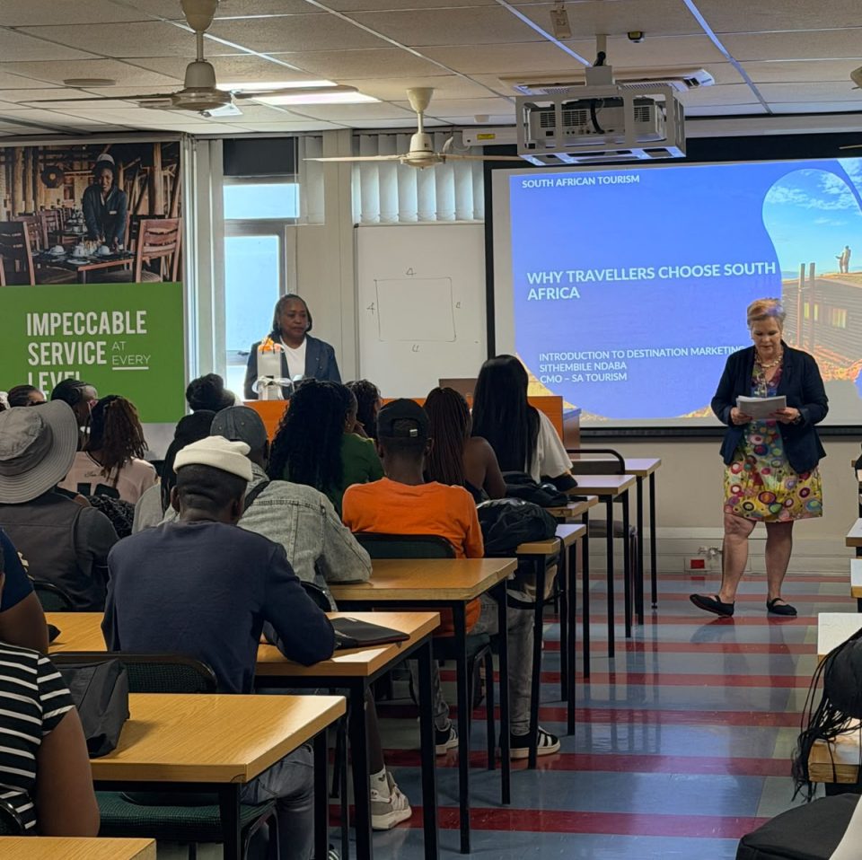 South African Tourism Chief Marketing Officer Sithembile Ndaba addresses UJ tourism and hospitality students during a destination marketing masterclass.