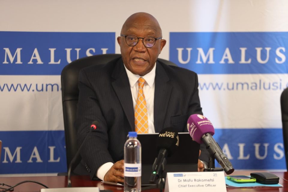 Umalusi CEO Dr Mafu Rakometsi addresses the media during the 2026 state-of-readiness briefing for South Africa’s year-end examinations.