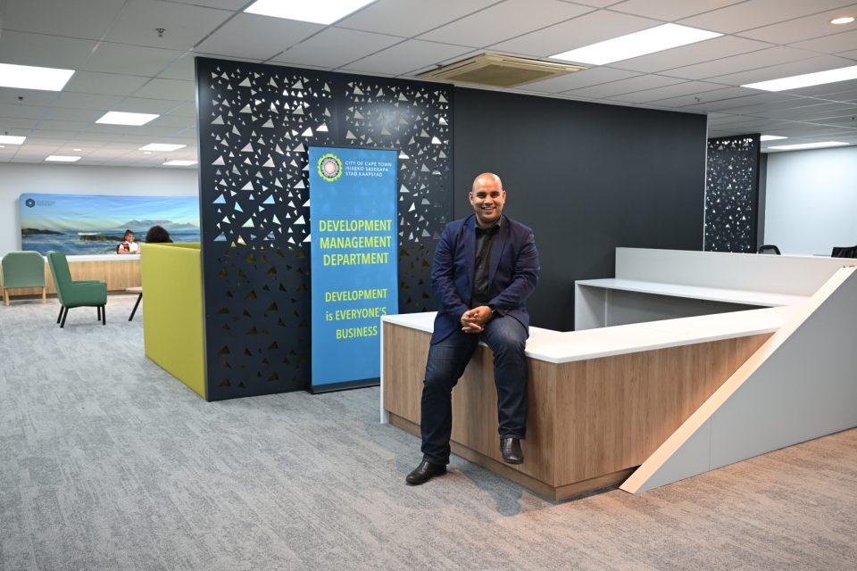 Cape Town Deputy Mayor Eddie Andrews visits the offices of the new Strategic Development Applications Hub in Cape Town.